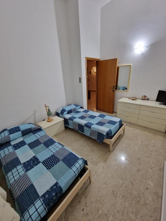 Villa Old Fisherman'S Taranto Exterior photo