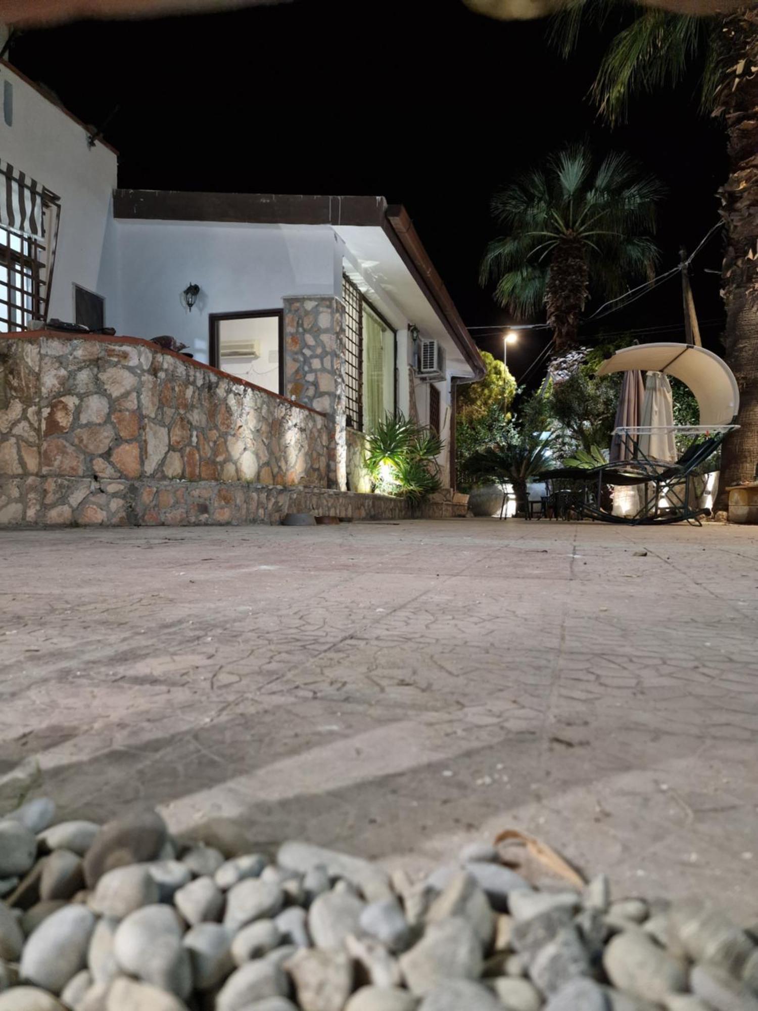 Villa Old Fisherman'S Taranto Exterior photo
